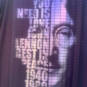 playera negra, rock de beatles dorada 003 (copia)