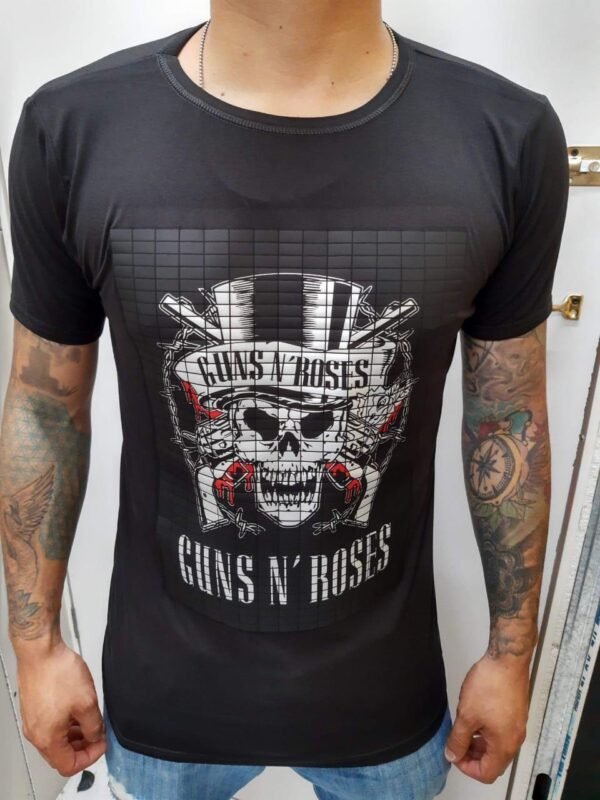 playera negra, rock de gun & roses 001 grupo en circulo (copia)